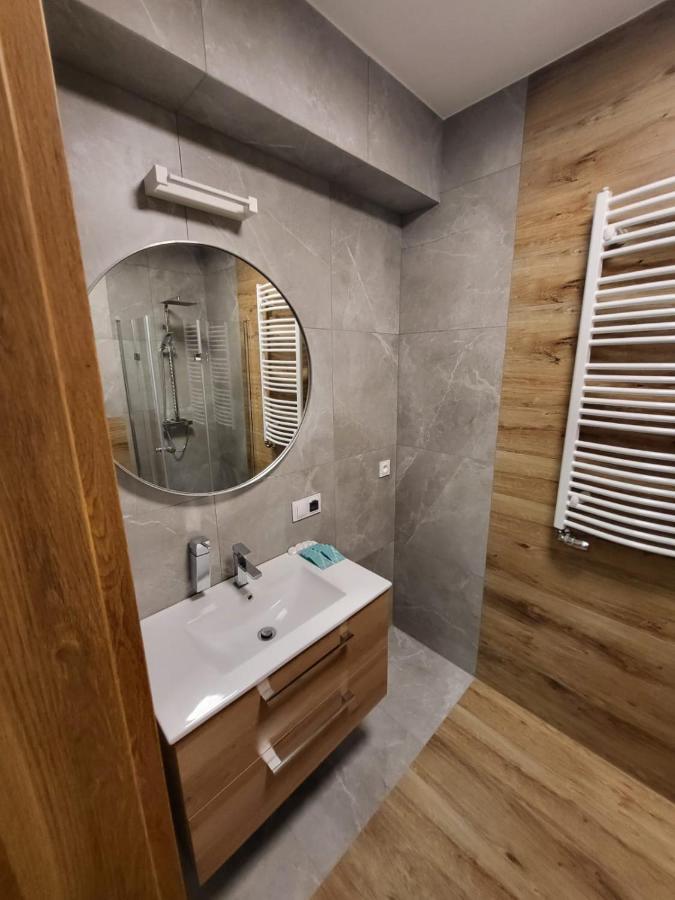 Apartamenty Hallera 4 Jarocin Eksteriør billede